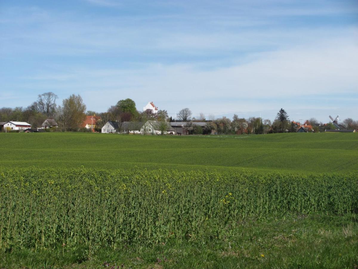 Tisvildehegn Bandb Helsinge エクステリア 写真